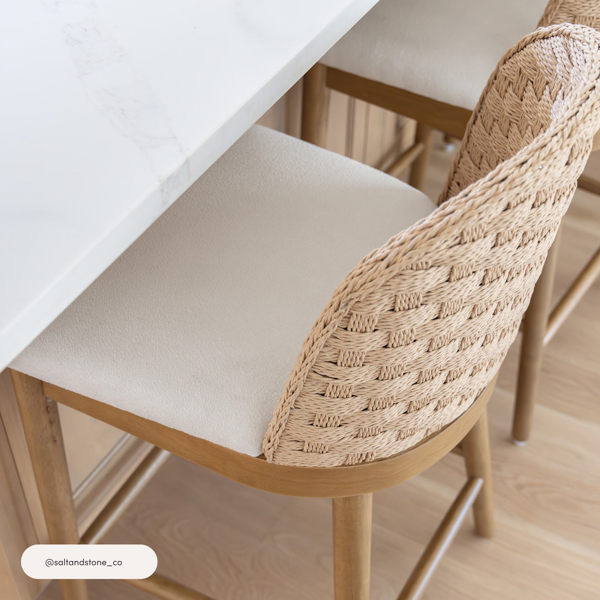 Rikki Bar Stool Woven Seagrass Boucle Set of 4 | Nathan James