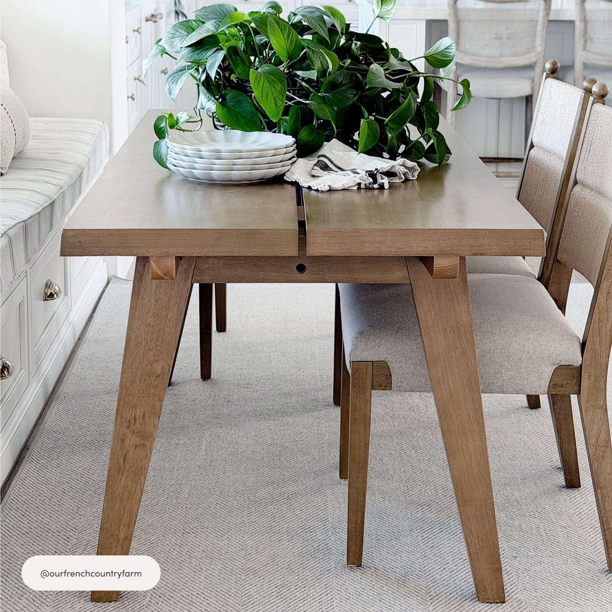 Andy Modern Farmhouse Extendable Dining Table | Nathan James