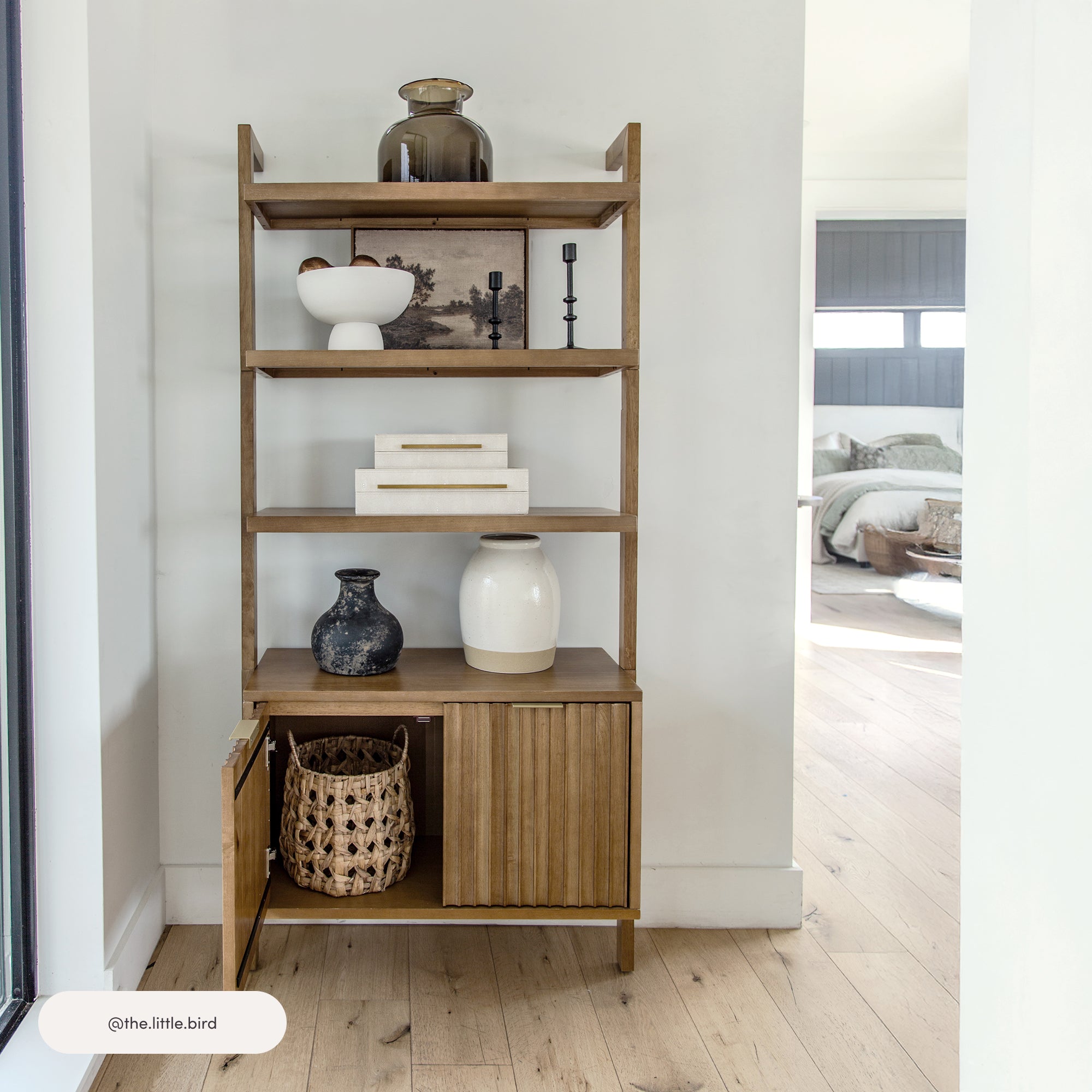 チェスト・キャビネット Antique Book open Shelf Caster Paxton Arched Door Rattan Bookshelf Raw Oak | Nathan James