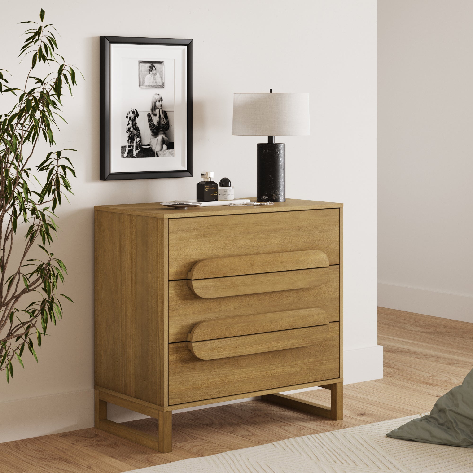 Modern 3-Drawer Solid Wood Dresser with Integrated Handles